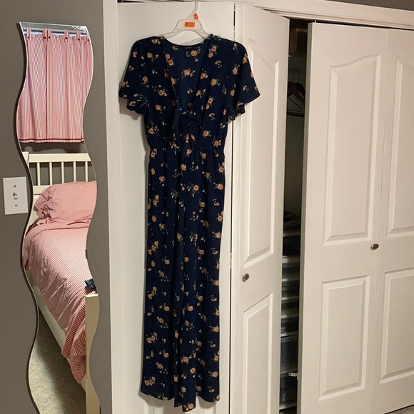 Pattern pant suit (jumper/romper) - Picture 2 of 7